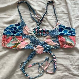 Maaji Bathing Suit Top and Bottom- reversible